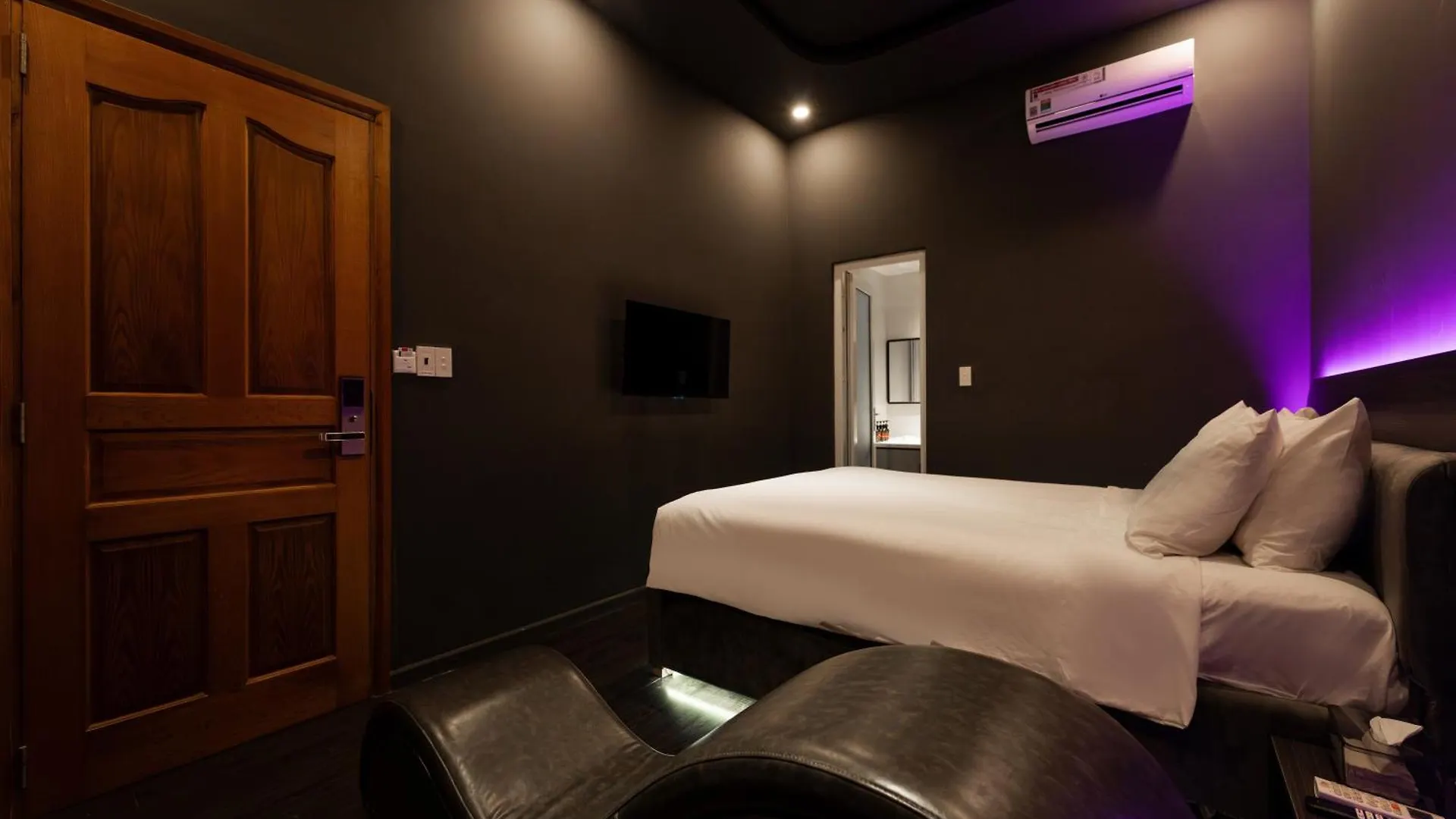 Dao Tien Hotel - Truong Chinh, Tan Binh Ho Chi Minh-Byen