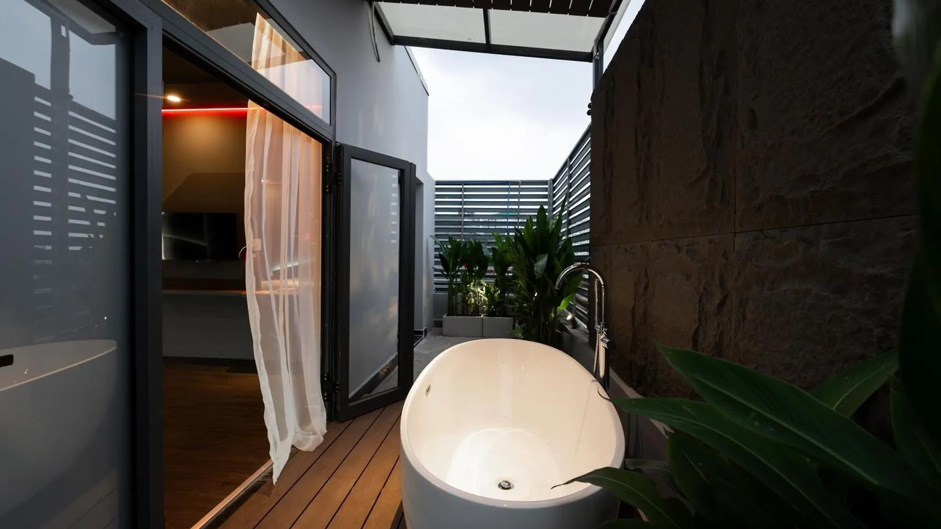 Dao Tien Hotel - Truong Chinh, Tan Binh Ho Chi Minh City
