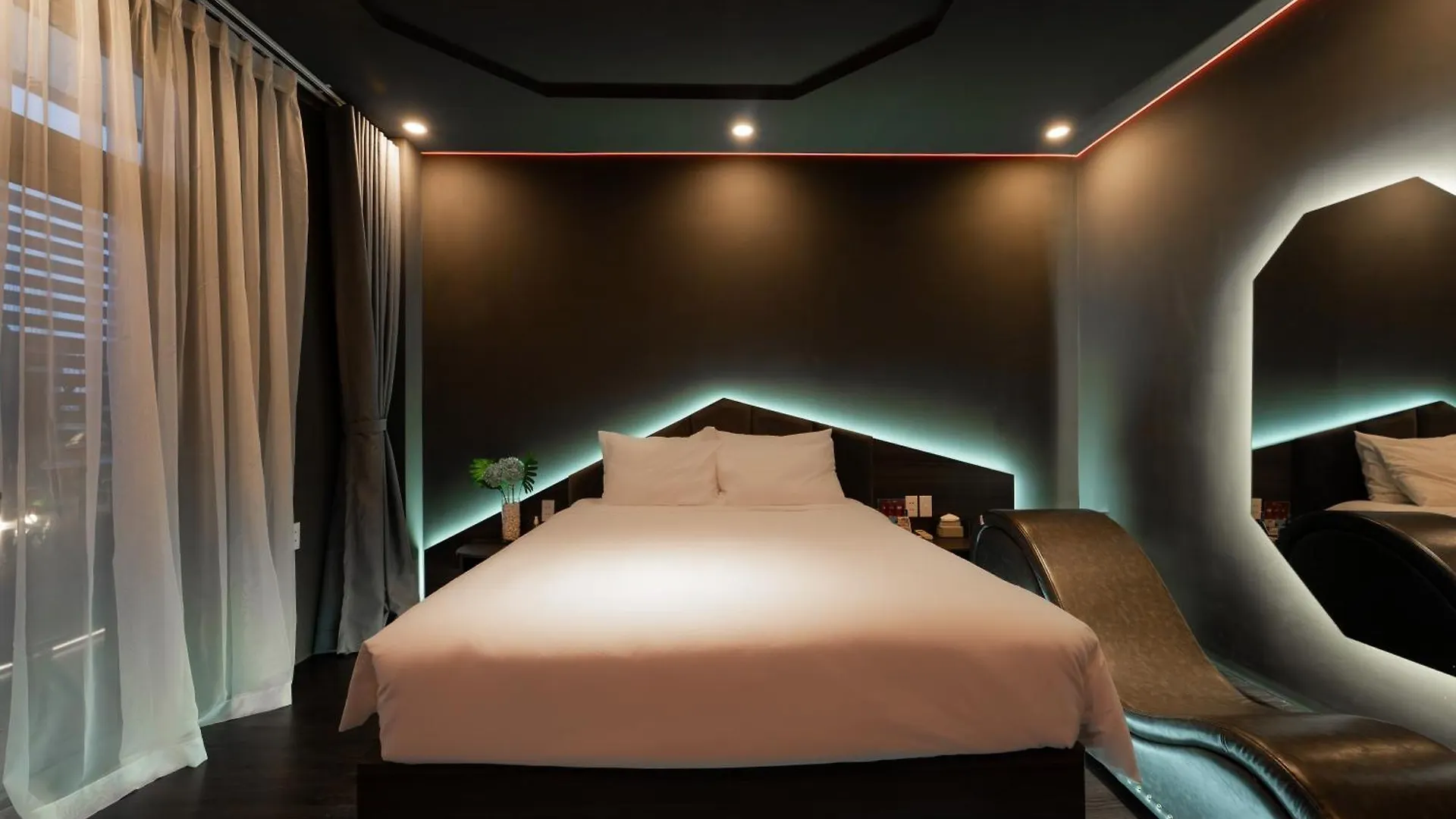 Dao Tien Hotel - Truong Chinh, Tan Binh Ho Chi Minh City