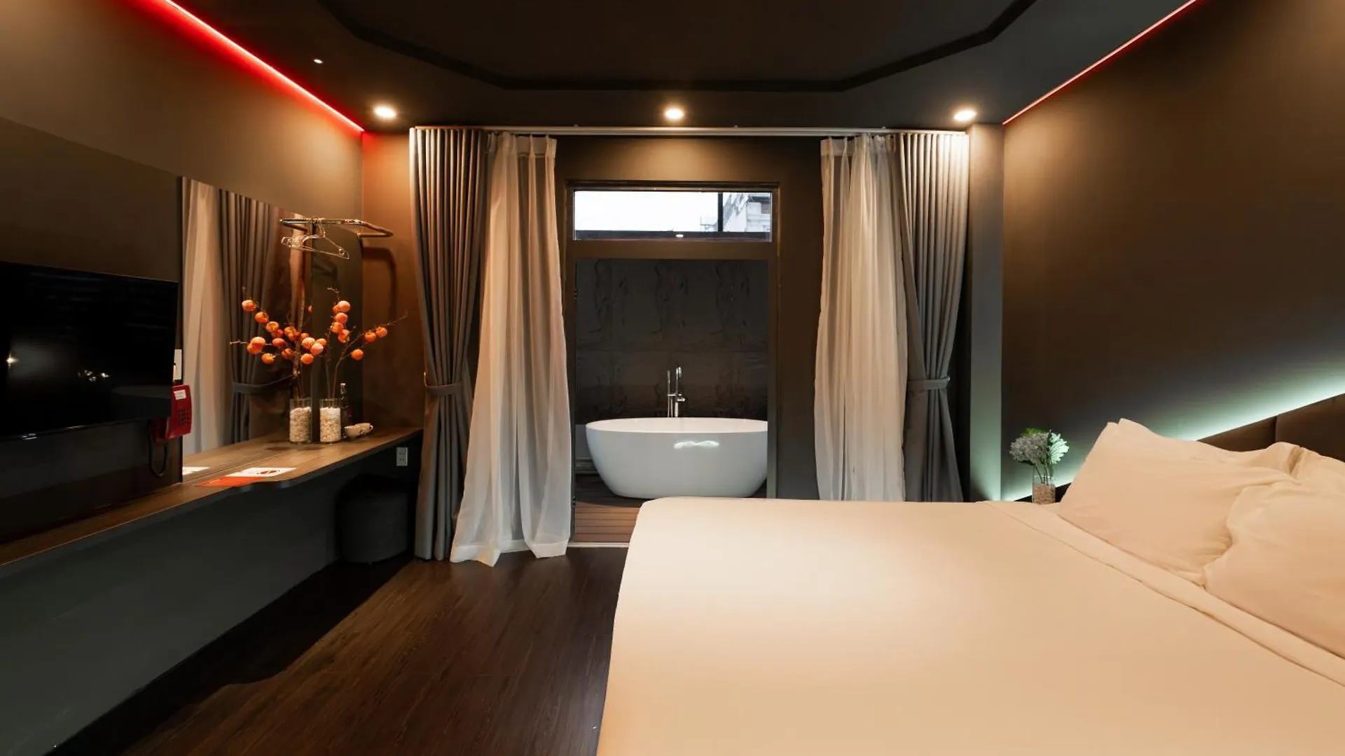 Dao Tien Hotel - Truong Chinh, Tan Binh Ho Chi Minh City